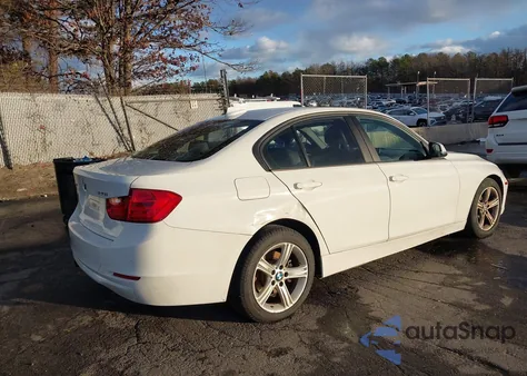 2015 BMW 320I xDrive z USA, uszkodzony, nr VIN WBA3C3C52FP663810